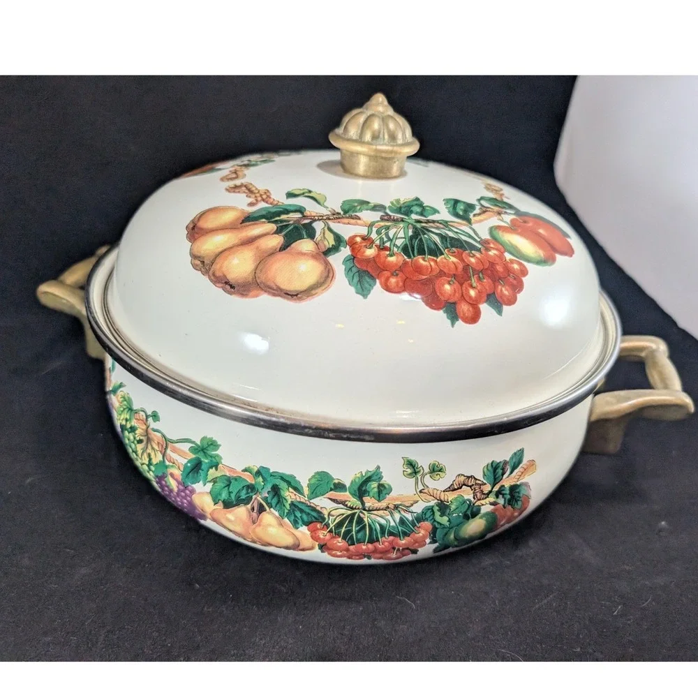 Tabletops Unlimited Fruit Garden‎ 10 Inch Enamel Dutch Oven Casserole with Lid